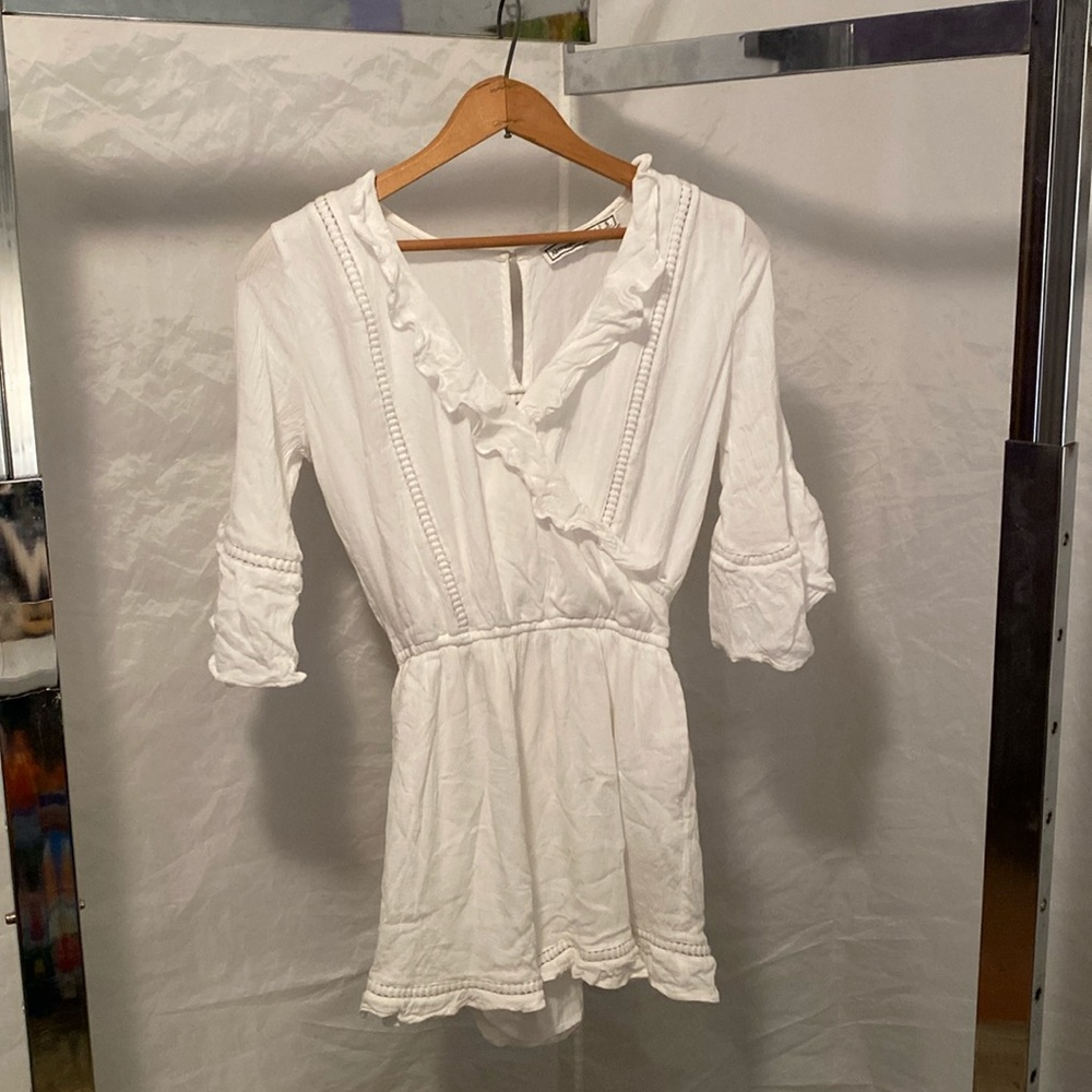 ABERCROMBIE & FITCH WHITE ROMPER